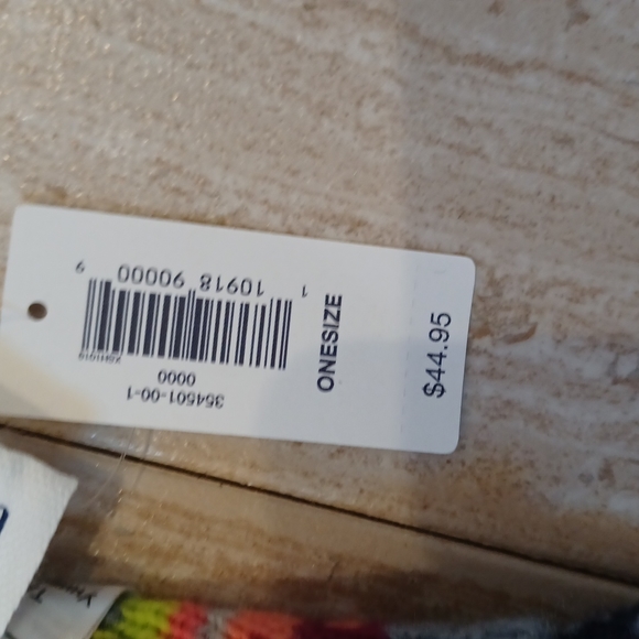 NWT Gap Multi-Colored Scarf - Picture 4 of 9